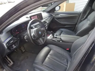 BMW 530d xDrive Lim. M Sport Laser HuD Komfortsitze