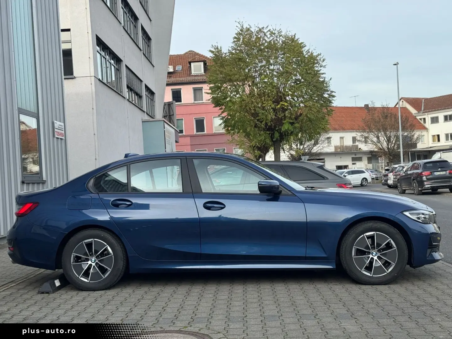 BMW 318d Lim. LED Live Cockpit Spur 8xAlu