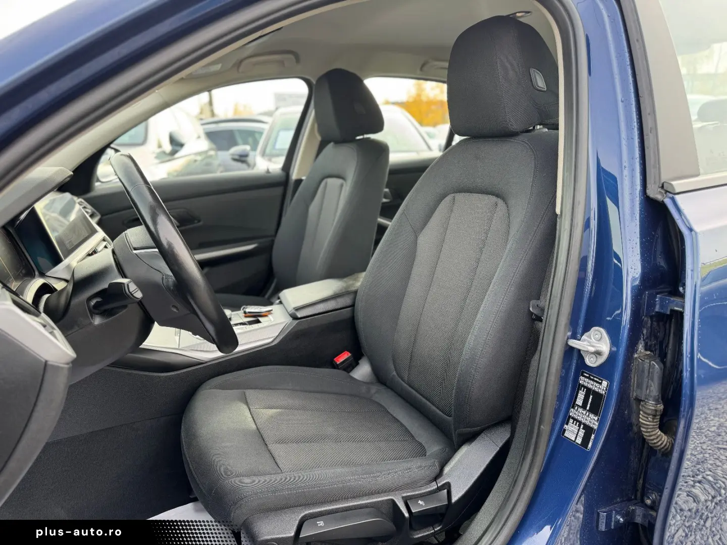 BMW 318d Lim. LED Live Cockpit Spur 8xAlu