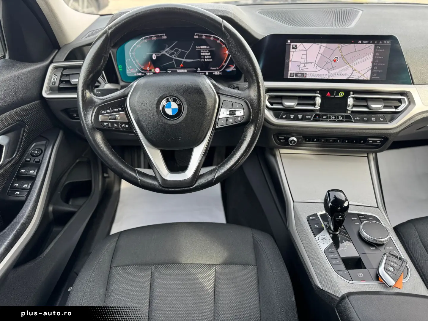 BMW 318d Lim. LED Live Cockpit Spur 8xAlu