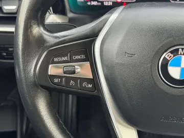 BMW 318d Lim. LED Live Cockpit Spur 8xAlu