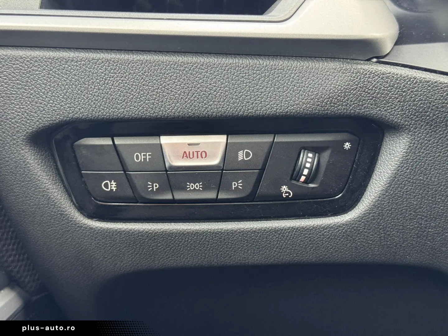 BMW 318d Lim. LED Live Cockpit Spur 8xAlu