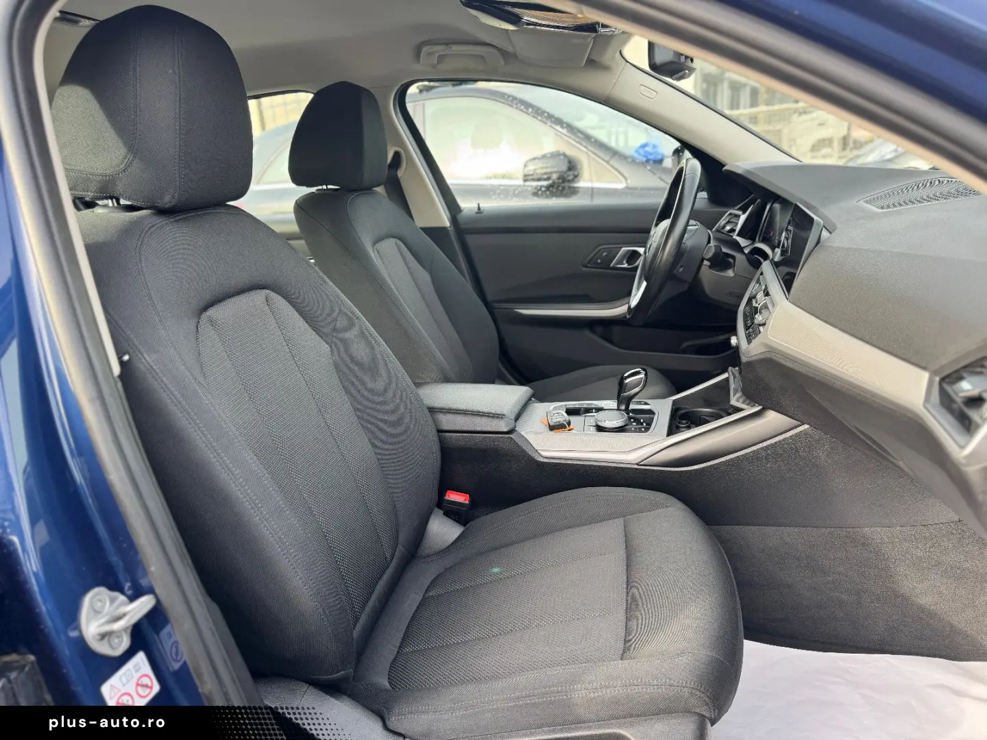 BMW 318d Lim. LED Live Cockpit Spur 8xAlu