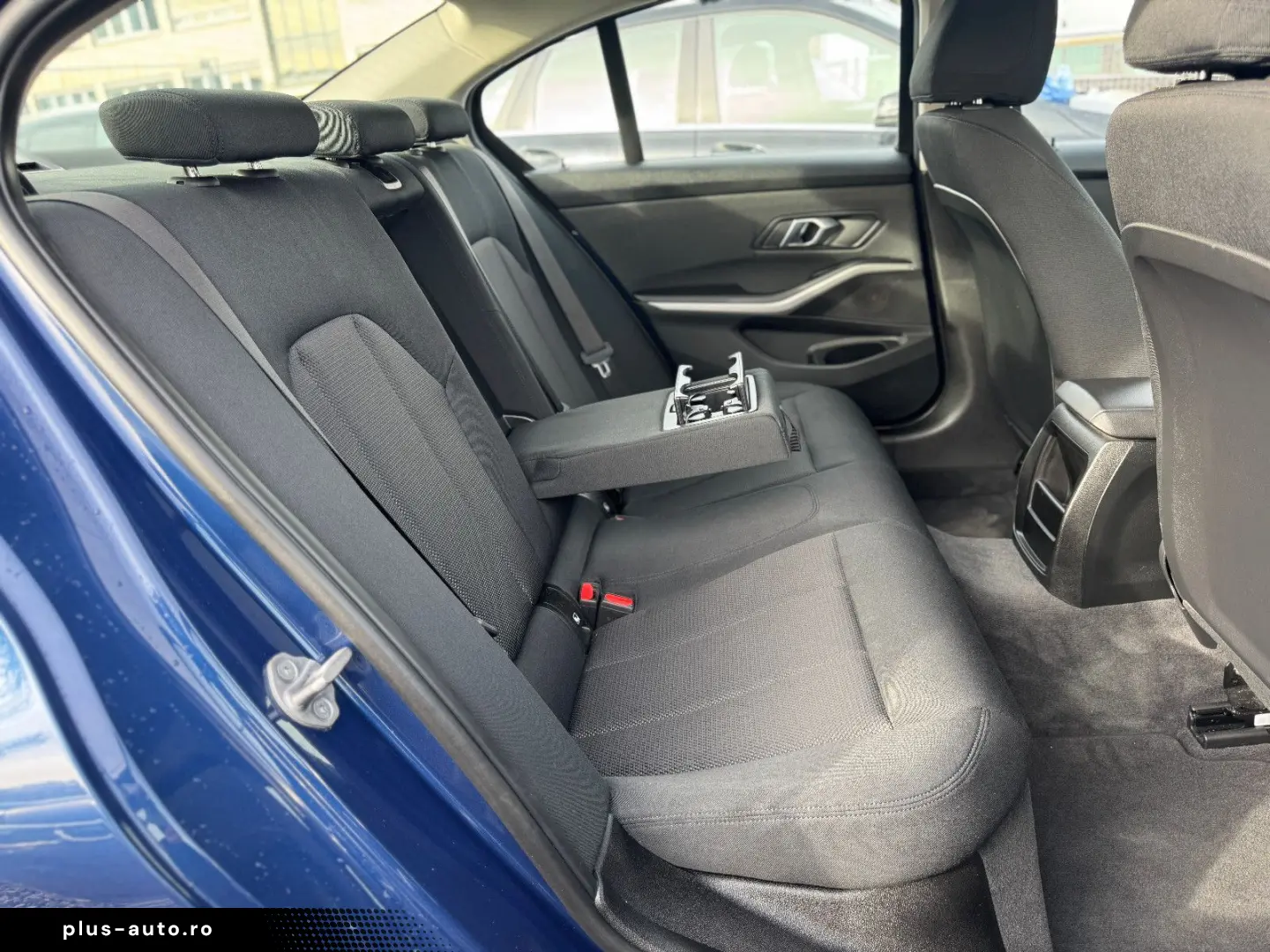 BMW 318d Lim. LED Live Cockpit Spur 8xAlu