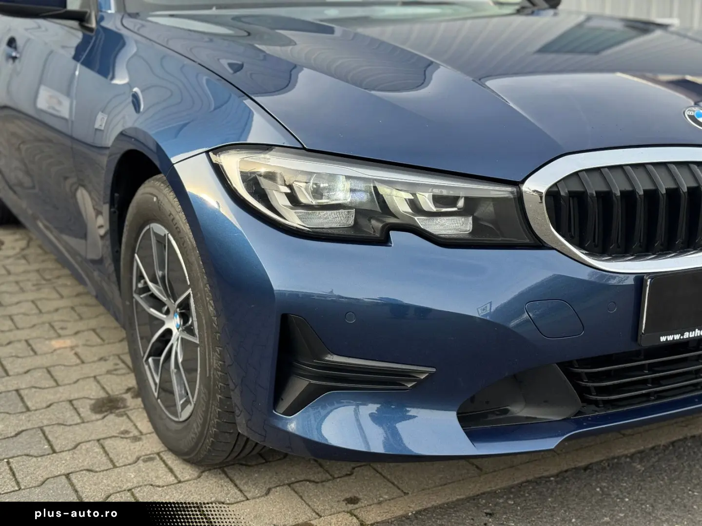 BMW 318d Lim. LED Live Cockpit Spur 8xAlu