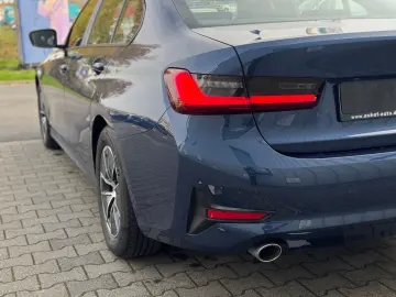 BMW 318d Lim. LED Live Cockpit Spur 8xAlu