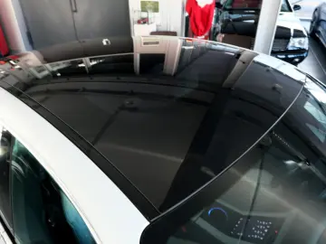 PORSCHE Taycan PerformancePlus BOSE SportDesign InnoD.