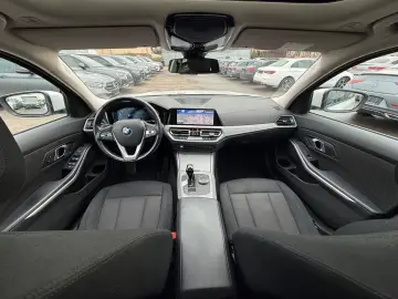 BMW 318d Lim. Schiebe- Hebedach Live Cockpit