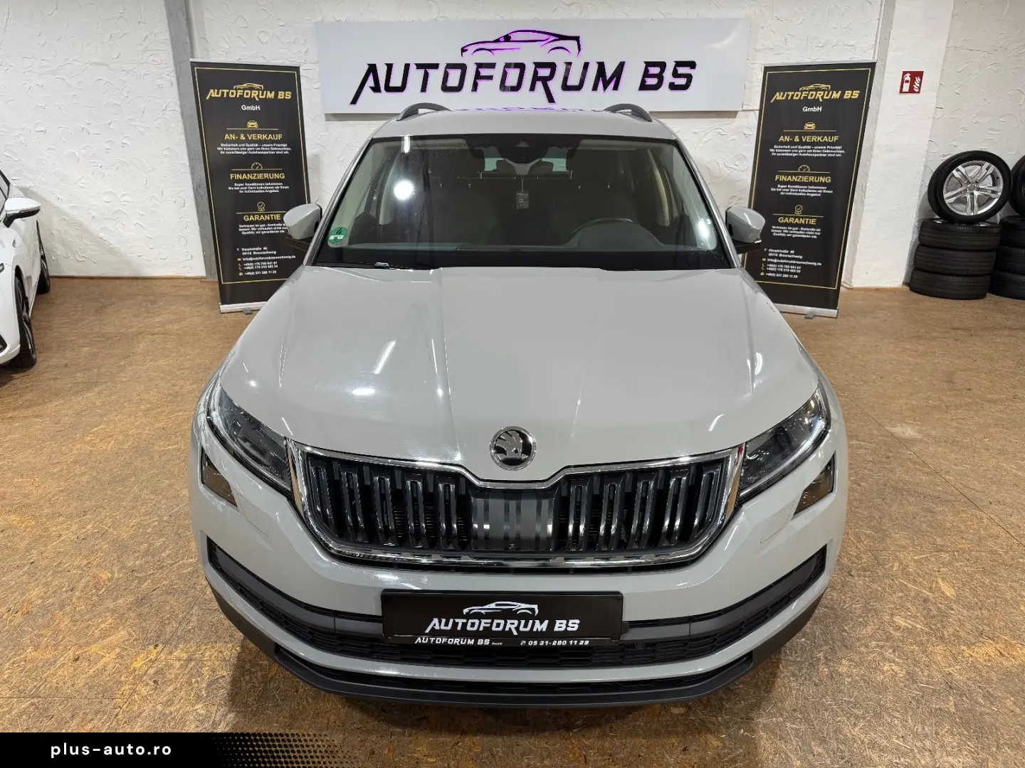 SKODA Kodiaq Clever2.0TDI DSG AHK 360CAM ACC 4xSHZ 19