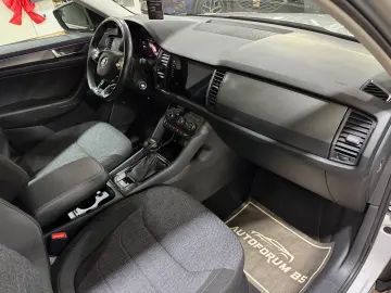 SKODA Kodiaq Clever2.0TDI DSG AHK 360CAM ACC 4xSHZ 19