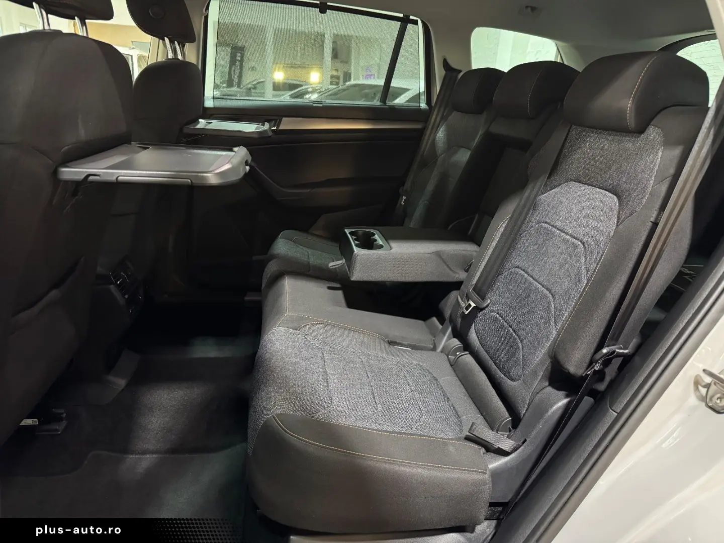 SKODA Kodiaq Clever2.0TDI DSG AHK 360CAM ACC 4xSHZ 19