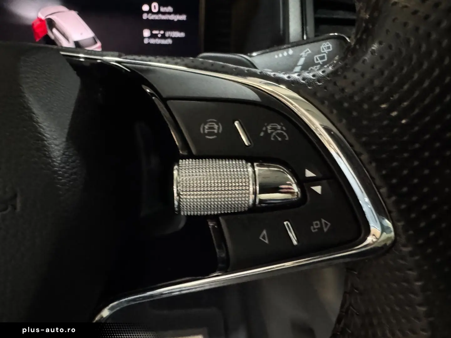 SKODA Kodiaq Clever2.0TDI DSG AHK 360CAM ACC 4xSHZ 19