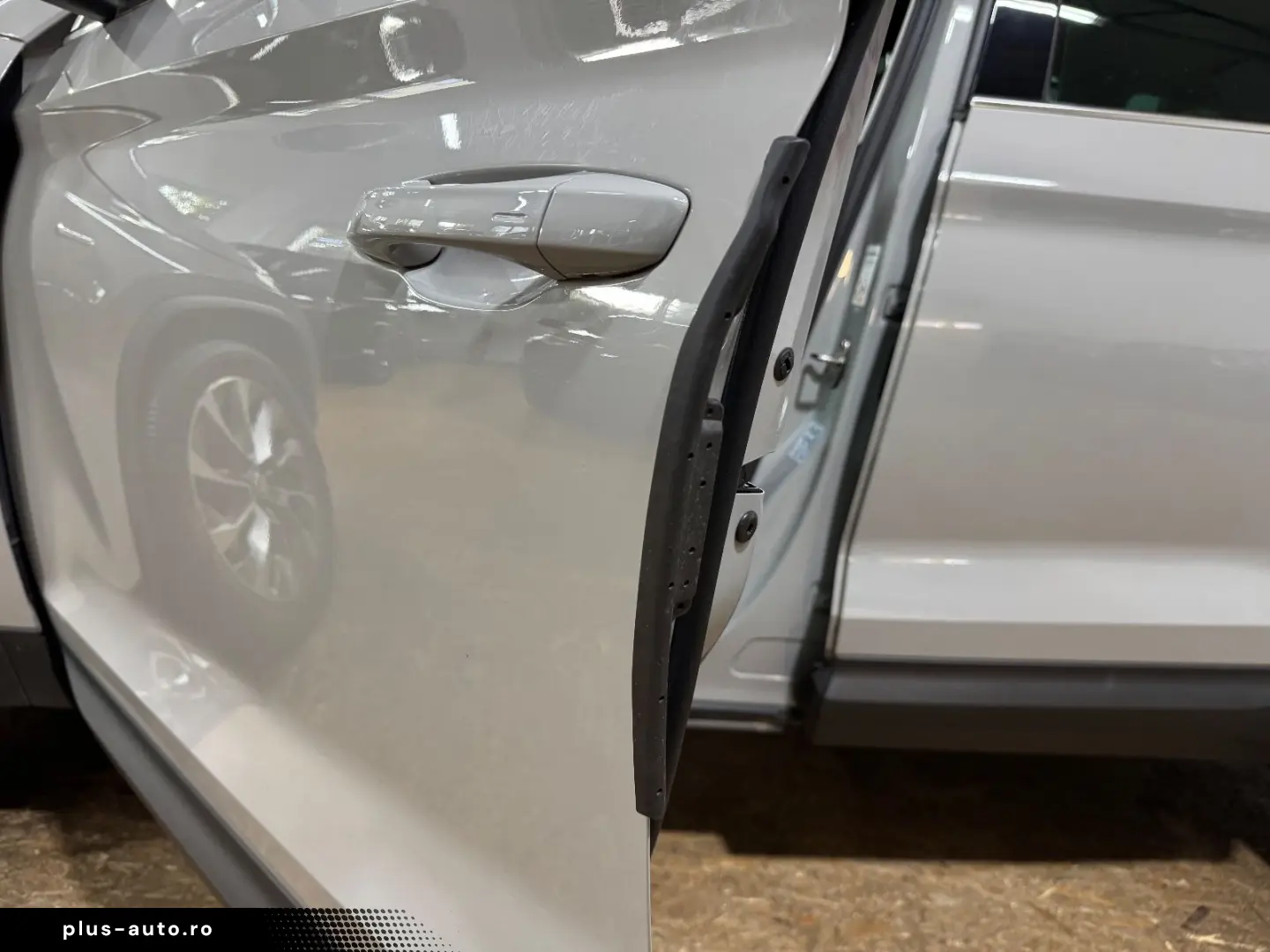 SKODA Kodiaq Clever2.0TDI DSG AHK 360CAM ACC 4xSHZ 19