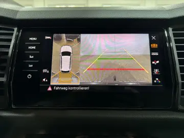 SKODA Kodiaq Clever2.0TDI DSG AHK 360CAM ACC 4xSHZ 19