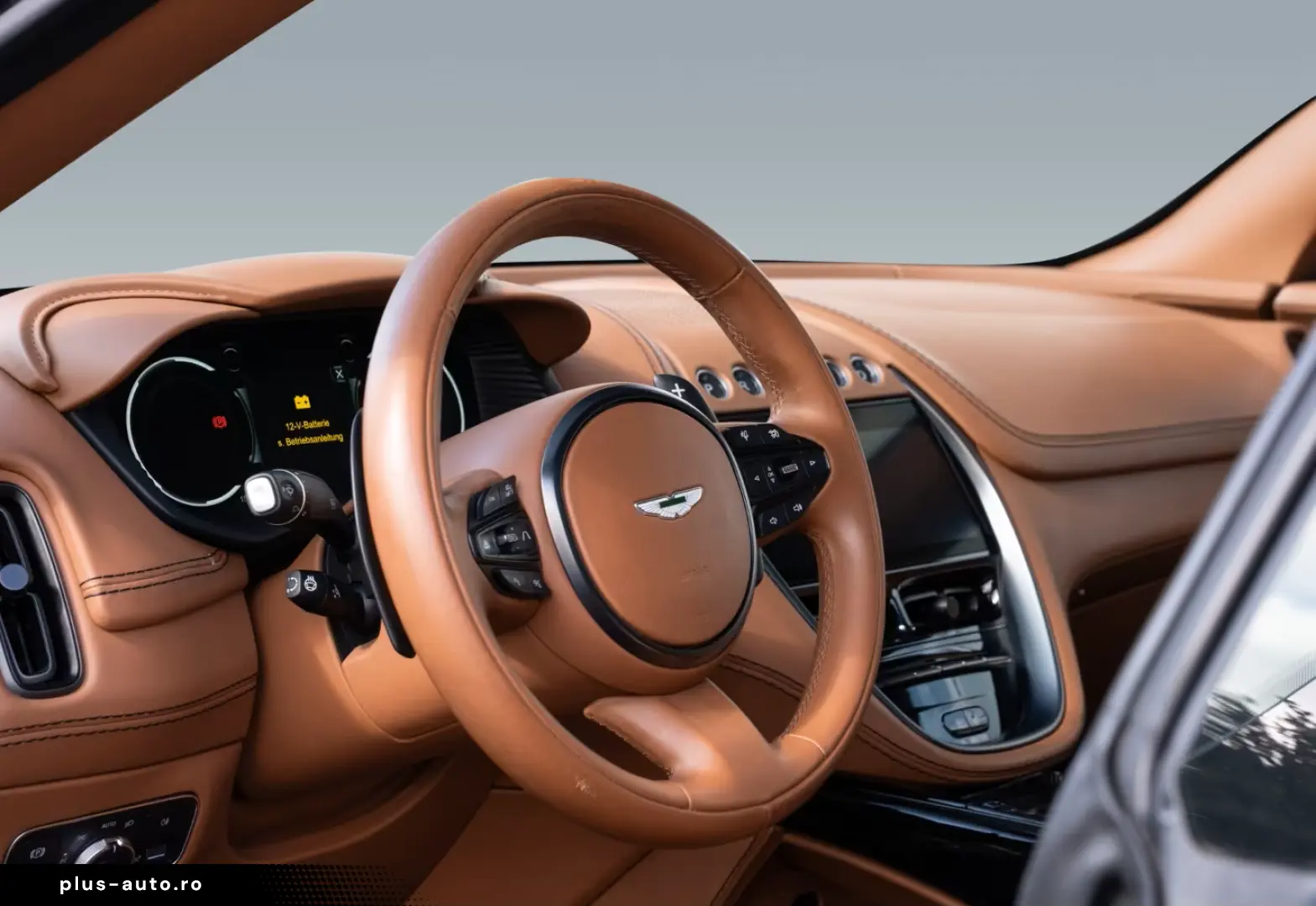 ASTON MARTIN DBX V8 4.0 360-Kamera Sitzbelüftung Sattelbraun