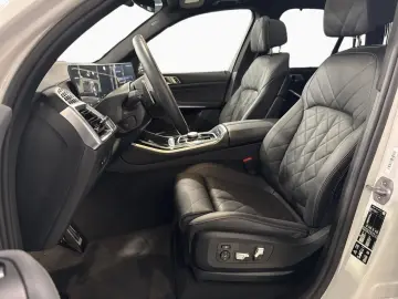 BMW X5 xD30d M SPORT SoftClose Ventilation