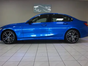 BMW 320dA xDrive LIMO-M-SPORTPAKET UNFALLFREI DEUTSC