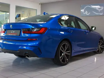 BMW 320dA xDrive LIMO-M-SPORTPAKET UNFALLFREI DEUTSC