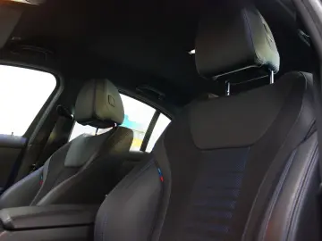 BMW 320dA xDrive LIMO-M-SPORTPAKET UNFALLFREI DEUTSC