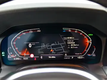 BMW 320dA xDrive LIMO-M-SPORTPAKET UNFALLFREI DEUTSC