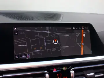 BMW 320dA xDrive LIMO-M-SPORTPAKET UNFALLFREI DEUTSC