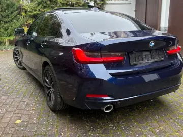 BMW 3 Lim. 320 xDrive Schiebedach KeyGO Memory eSitz