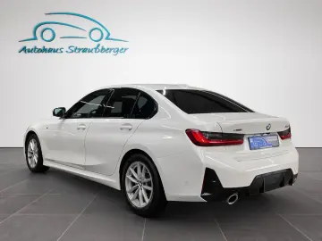 BMW 320xi Lim. M Sport ACC HiFi SHZ HUD KZU QI 360