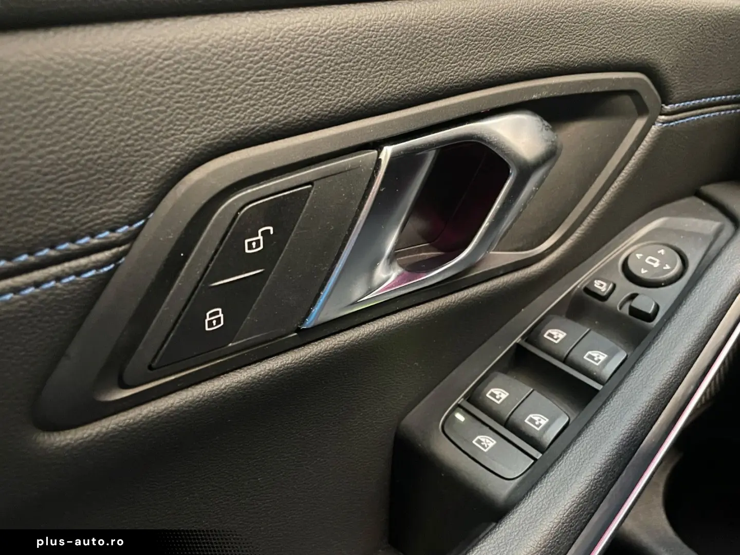 BMW 320xi Lim. M Sport ACC HiFi SHZ HUD KZU QI 360