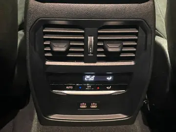 BMW 320xi Lim. M Sport ACC HiFi SHZ HUD KZU QI 360