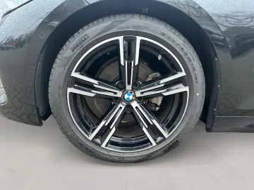 BMW 320d xDrive Limousine HEAD-UP RFK XDRIVE LED SHZ