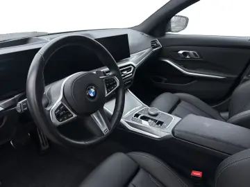 BMW 320d xDrive Limousine HEAD-UP RFK XDRIVE LED SHZ