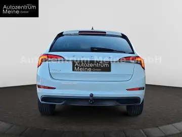 SKODA Scala Tour SHZ AHK LED PDC LaneAssis AUTO