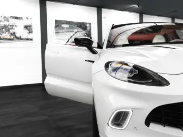 ASTON MARTIN DBX 4.0 V8 #Exclusive Farbkombi #deutsches Fzg.