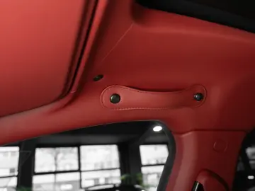 ASTON MARTIN DBX 4.0 V8 #Exclusive Farbkombi #deutsches Fzg.