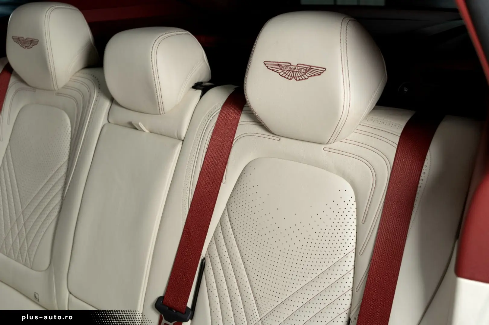 ASTON MARTIN DBX 4.0 V8 #Exclusive Farbkombi #deutsches Fzg.