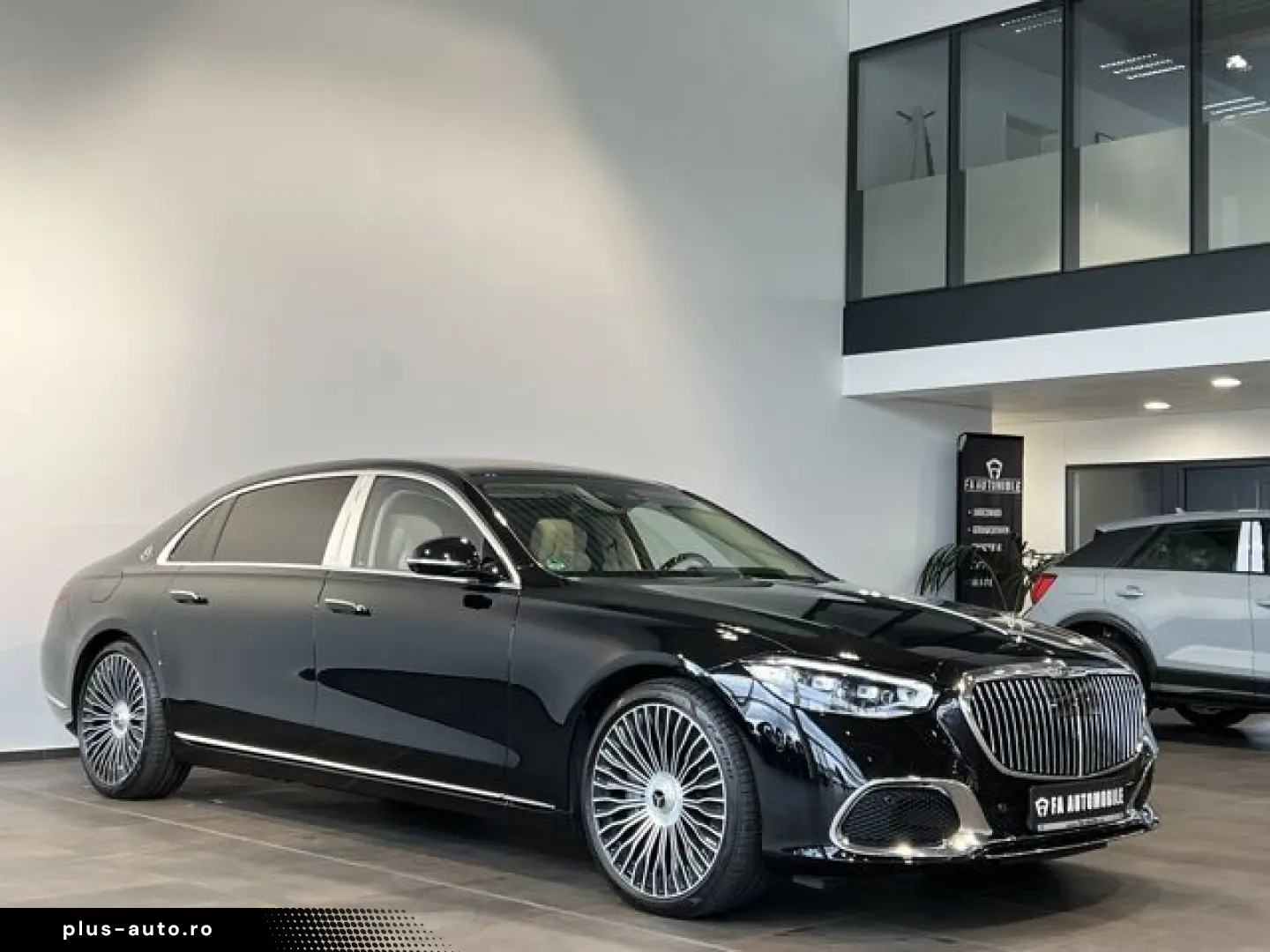 MERCEDES-BENZ S 680 Maybach 4Matic