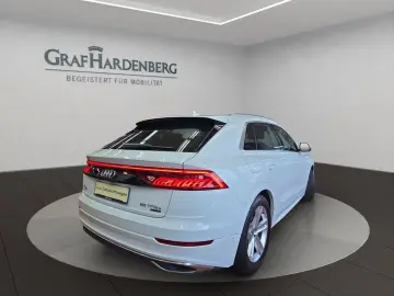 AUDI Q8 55 TFSIe Quattro