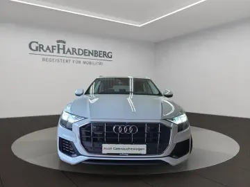 AUDI Q8 55 TFSIe Quattro