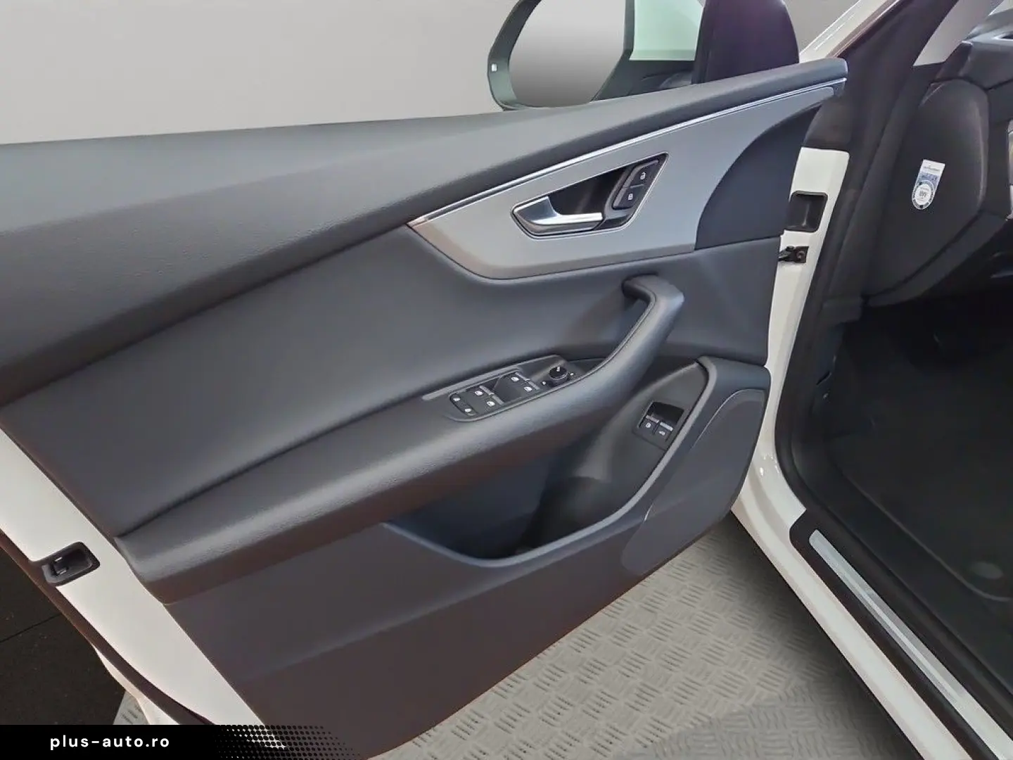 AUDI Q8 55 TFSIe Quattro