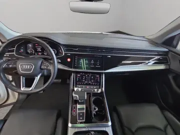 AUDI Q8 55 TFSIe Quattro