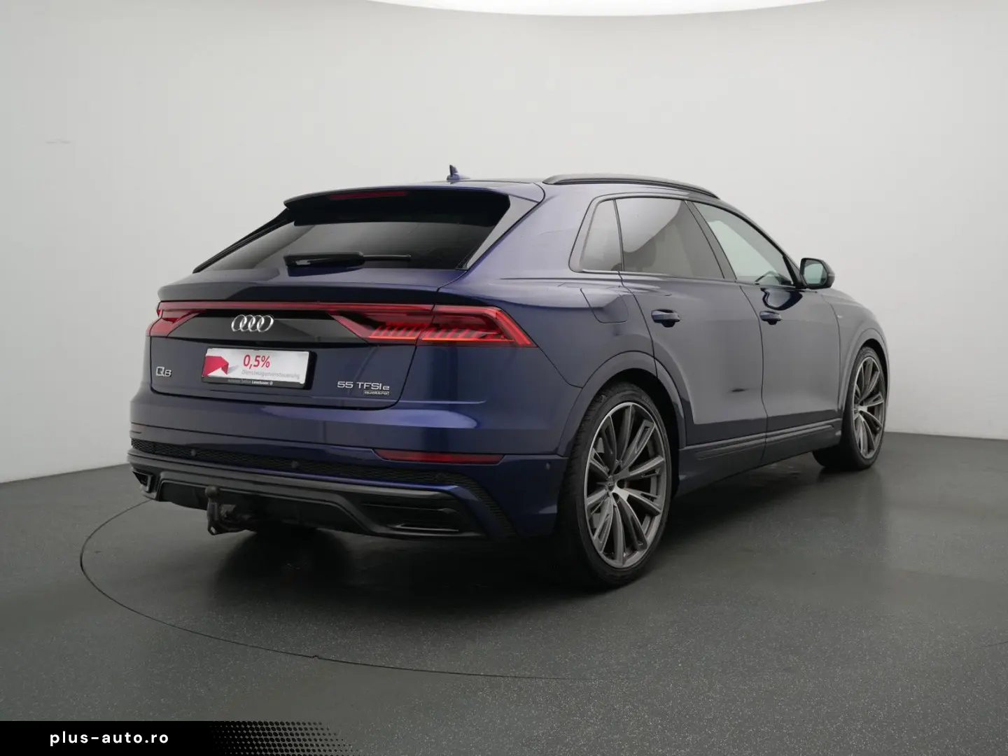 AUDI Q8 55 e quattro S line