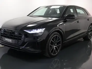 AUDI Q8 55 TFSI quattro S tronic