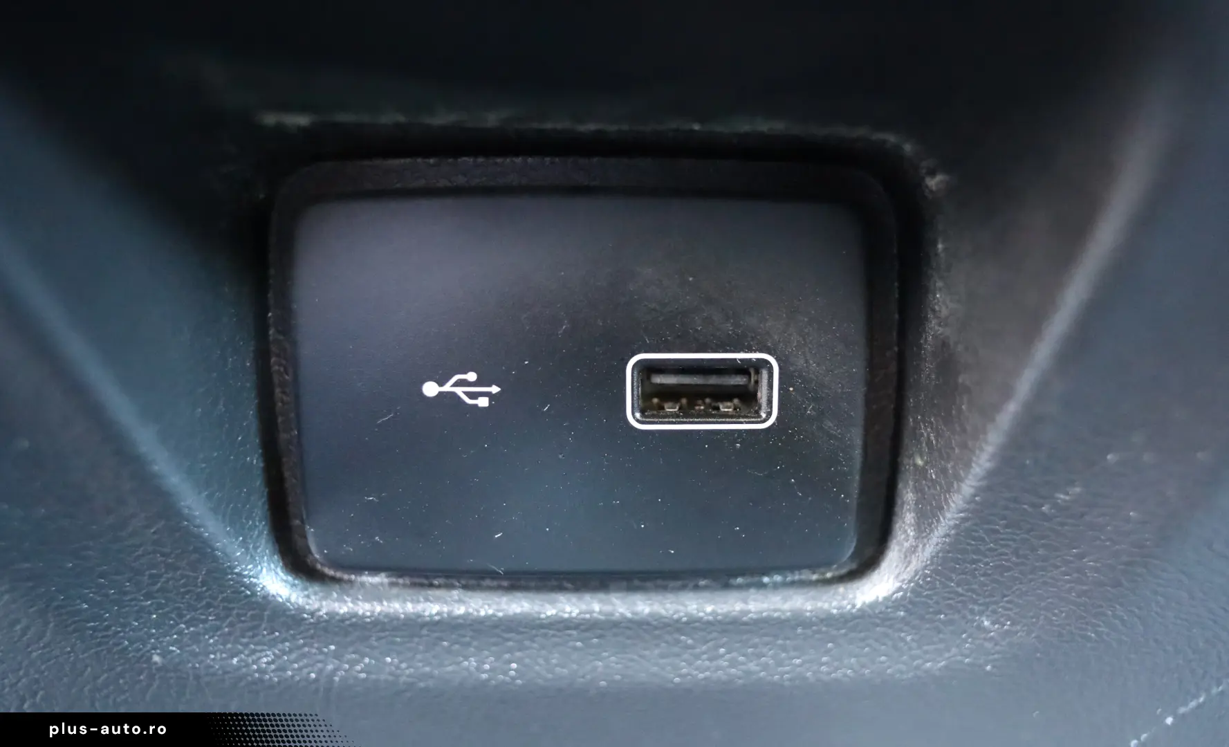 Fiat Ducato DOKA 7 locuri 2.3D 120CP