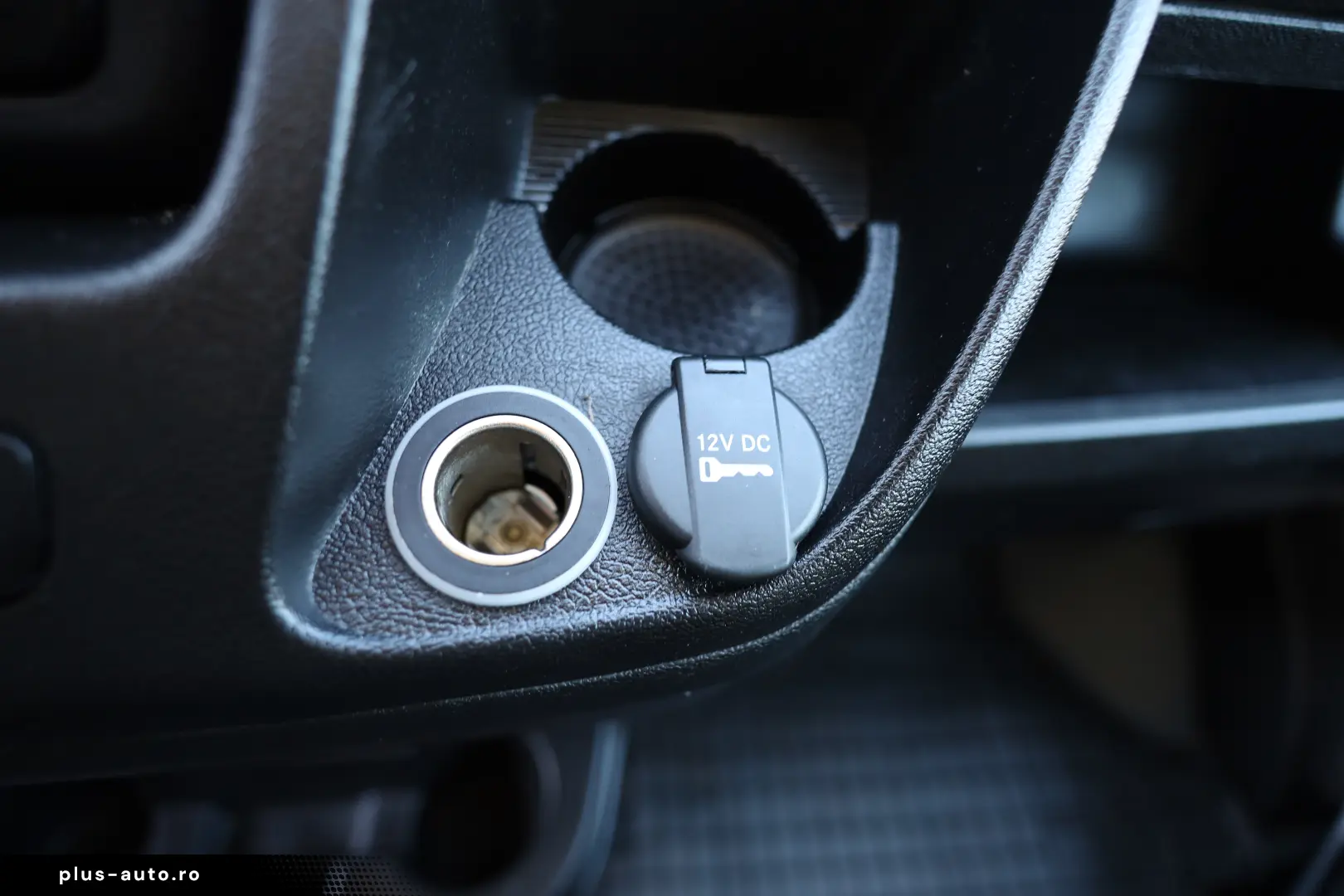 Fiat Ducato DOKA 7 locuri 2.3D 120CP