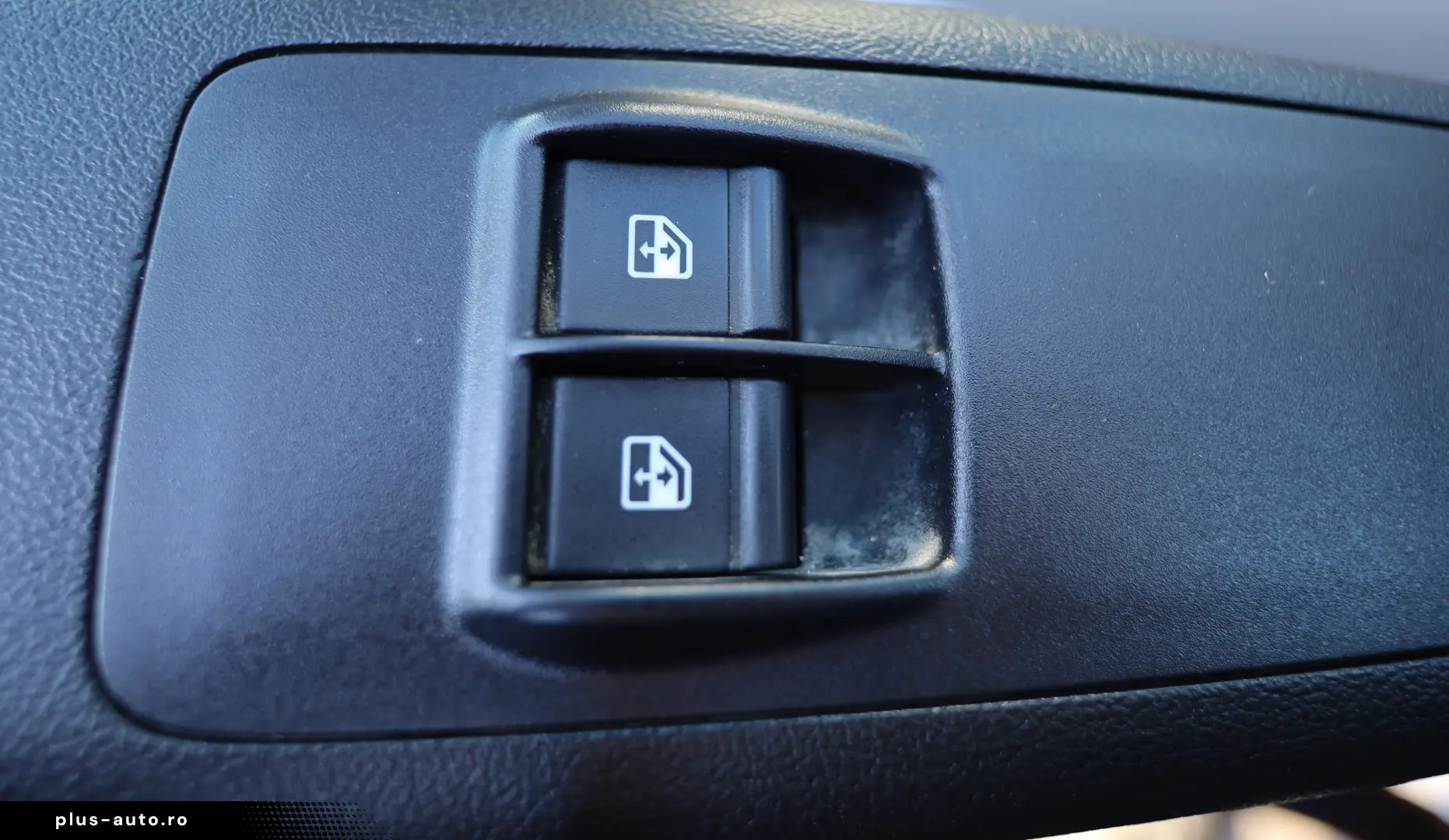 Fiat Ducato DOKA 7 locuri 2.3D 120CP