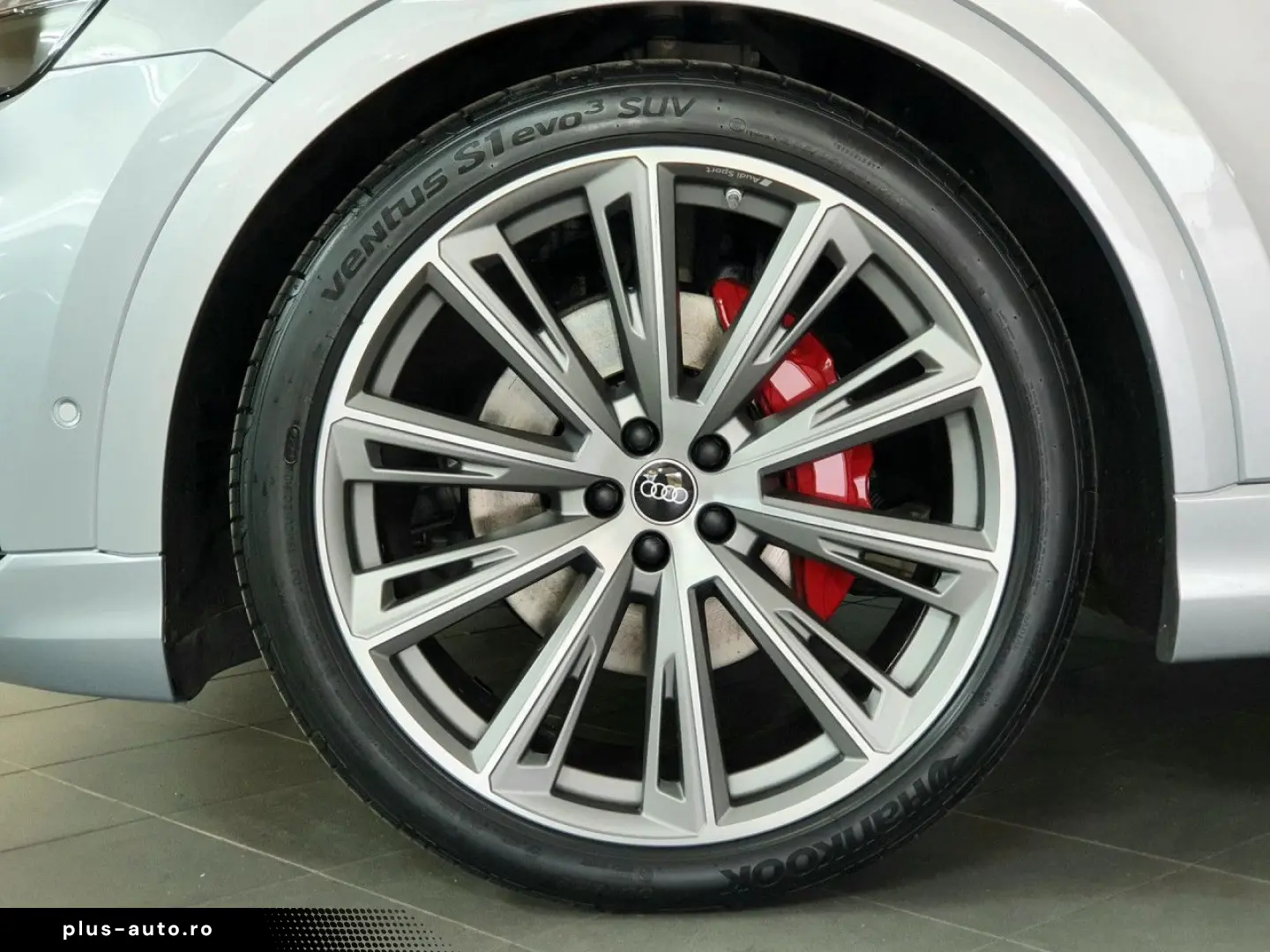 AUDI Q8 55TFSI competition plus S line