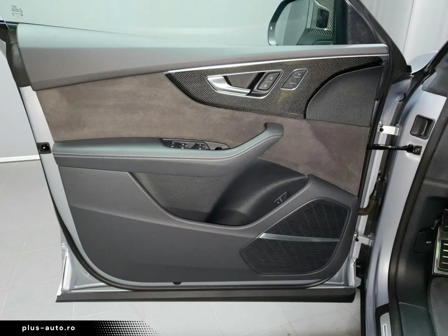 AUDI Q8 55TFSI competition plus S line