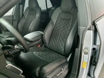 AUDI Q8 55TFSI competition plus S line