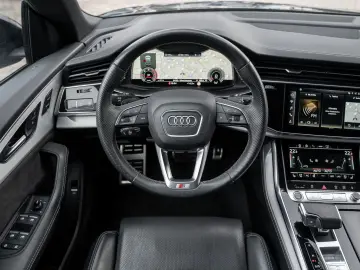 AUDI Q8 50 3.0 TDI