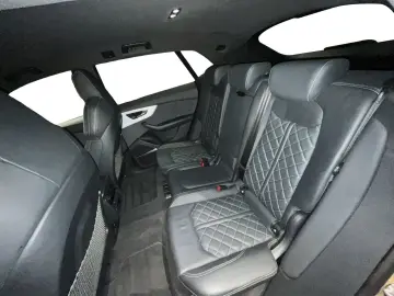 AUDI Q8 55 eTFSI Quattro